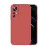 A red phone case is shown on a white background, with a smartphone partially visible behind it. Produktbild-Vorschau