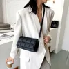 EDIBAZZAR | Kleine, gesteppte, elegante Damen-Umhängetasche Produktbild-Vorschau 6