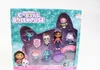 A toy figure gift set for Gabby's Dollhouse is displayed in its retail packaging. Produktbild-Vorschau