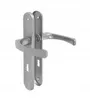 A silver door handle set with a keyhole is shown against a white background. Anteprima dell’immagine prodotto