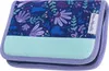 A close-up view of a pencil case with a floral pattern. Anteprima dell’immagine prodotto