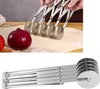 Teigroller aus Edelstahl mit mehreren Rädern, Teigteiler, Produktbild-Vorschau 2