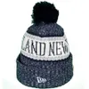 New Era NFL Sideline 2018 Bobble Mütze New England Patriots Podgląd zdjęcia produktu 5