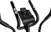 Close-up of the handlebars and console of an elliptical cross-trainer, with a smartphone mounted on the console. Produktbild-Vorschau