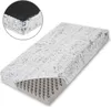 A dog bed with a cutaway showing its internal structure. Produktbild-Vorschau