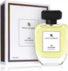 A bottle of Swiss Arabian Iris and Berry Eau De Parfum is displayed next to its packaging. Voir les images du produit