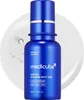 A blue bottle of Medicube One Day Exosome Shot 2000 serum is shown against a light gray, circular background with water droplets. Produktbild-Vorschau