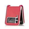 A red flip phone case is shown against a white background. Produktbild-Vorschau