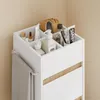 SoBuy Badschrank BZR225-WN mit Handtuchhalter und Schublade, gefüllt mit Badezubehör im Badezimmer Podgląd zdjęcia produktu