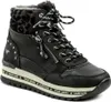 A studio shot of a black high-top sneaker with white laces and a white sole. Anteprima dell’immagine prodotto