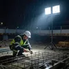 XINZI LED akumulátorový stavebný reflektor s statívom, IP66 Náhľad obrázku produktu 9