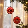 Skleněná vánoční cetka červená k zavěšení s 10 LED diodami Náhled obrázku produktu 5