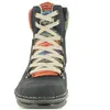 A close-up front view of a black boot with colorful accents. Anteprima dell’immagine prodotto