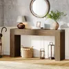 A console table in a hallway with decorative items. Podgląd zdjęcia produktu