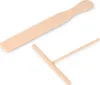 Two wooden kitchen utensils, a spreader and a batter spreader, are displayed on a white background. Anteprima dell’immagine prodotto