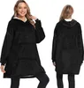 Kuschelige Hoodie Decke mit Ärmeln - Vielseitiger Produktbild-Vorschau 13