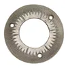 A single metal grinding disc for a grinder. Voir les images du produit