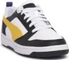 A single Puma sneaker is shown from a slightly angled front view against a white background. Voir les images du produit