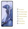 A screen protector is shown next to a smartphone, with feature callouts. Produktbild-Vorschau