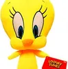 A close-up of a Tweety Bird plush toy. Voir les images du produit