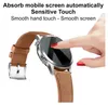 A hand is touching a smartwatch screen, with text describing the product's features. Anteprima dell’immagine prodotto