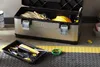 Boite à outils bi-matière STANLEY Fatmax 66 cm - 1-95-617 Voir les images du produit 4