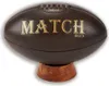 Ballon de rugby vintage avec support de présentation en Voir les images du produit 1