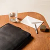 Accezz Leder-Laptoptasche mit Reißverschluss, 13–14 Zoll – Produktbild-Vorschau 2