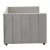 A light gray upholstered sofa or daybed is shown from the side against a white background. Anteprima dell’immagine prodotto