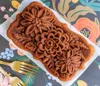 Nordic Ware -Wildflower Loaf Pan Produktbild-Vorschau 6