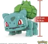 A Lego-style model of the Pokemon Bulbasaur is shown against a white background, with a red overlay indicating its size. Produktbild-Vorschau