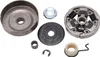 A collection of chainsaw clutch parts laid out on a white background. Voir les images du produit
