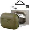 Uniq Etui Terra Airpods in vera pelle Oliwkowy/Olive Anteprima dell’immagine prodotto 9