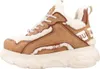 A side view of a single Buffalo Cld Chai Warm sneaker. Podgląd zdjęcia produktu