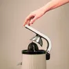 Cecotec Xqueeze RetroJuice 600, Pomalý odšťavovač, Béžová, Náhľad obrázku produktu 11