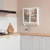 SoBuy Wandvitrine FSB114-E-W klassisch weiß mit Glastüren, Ablagen und Küchenutensilien im modernen Kücheninterieur Voir les images du produit