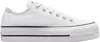A studio shot of a white Converse Chuck Taylor All Star Lift Ox sneaker. Voir les images du produit