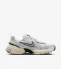 Nike V2K Run "Summit White Metallic Silver" Weiß, Größe: 42 Produktbild-Vorschau 8