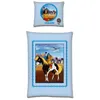 A light blue pillowcase and duvet cover set featuring cartoon characters from the Yakari series. Produktbild-Vorschau