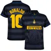 Koszulka wyjazdowa Inter Mediolan Retro 1997-1998 + Ronaldo Podgląd zdjęcia produktu 1