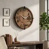 Wanduhr aus Holz mit Naturmotiv | Wenge-Walnuss Silberne Produktbild-Vorschau 11