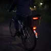Koš na kolo košík na zadní nosič ratanový s odrazkou Náhled obrázku produktu 3