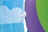 A close-up view of an inflatable structure, showing a connection point between two colored sections. Voir les images du produit