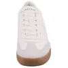 A front view of a white SKECHERS sneaker with a tan suede toe cap and a brown sole. Produktbild-Vorschau