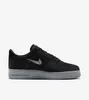 A single black Nike Air Force 1 sneaker with a gray sole is shown against a white background. Anteprima dell’immagine prodotto