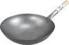 A wok with a wooden handle against a white background. Anteprima dell’immagine prodotto