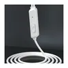 A close-up shot of a white USB Type-C headphone cable with an inline remote control. Voir les images du produit