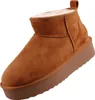 A single brown boot with a white fuzzy lining is shown against a white background. Anteprima dell’immagine prodotto