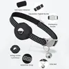 A diagram showing the features of a black cat collar with reflective stripes and an Airtag holder. Produktbild-Vorschau