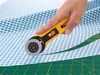 Olfa Starter-Kit mit Schneidmatte grün, Rollschneider Produktbild-Vorschau 7